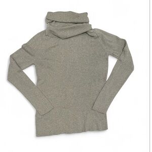 Banana Republic sweater cowl neck 56% silk woman’s S gray